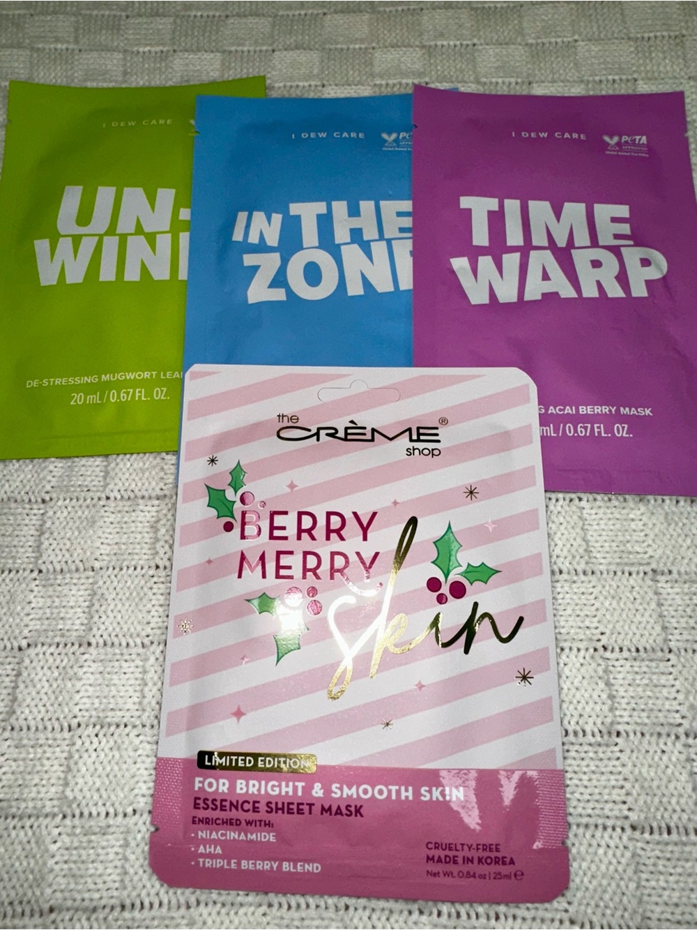Berry Merry Skin Essence Sheet Mask - Pink